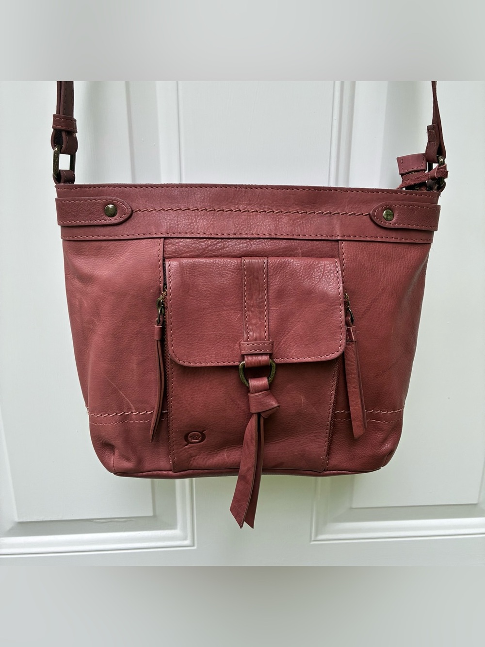 Born Womens Farrell Organizer Crossbody Bag Purse Wine Leather